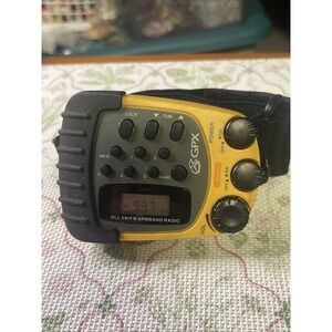 GPX ARMBAND Stereo AM/FM Radio: Digital PLL Tuner , Works,  A2099RSYEL‎